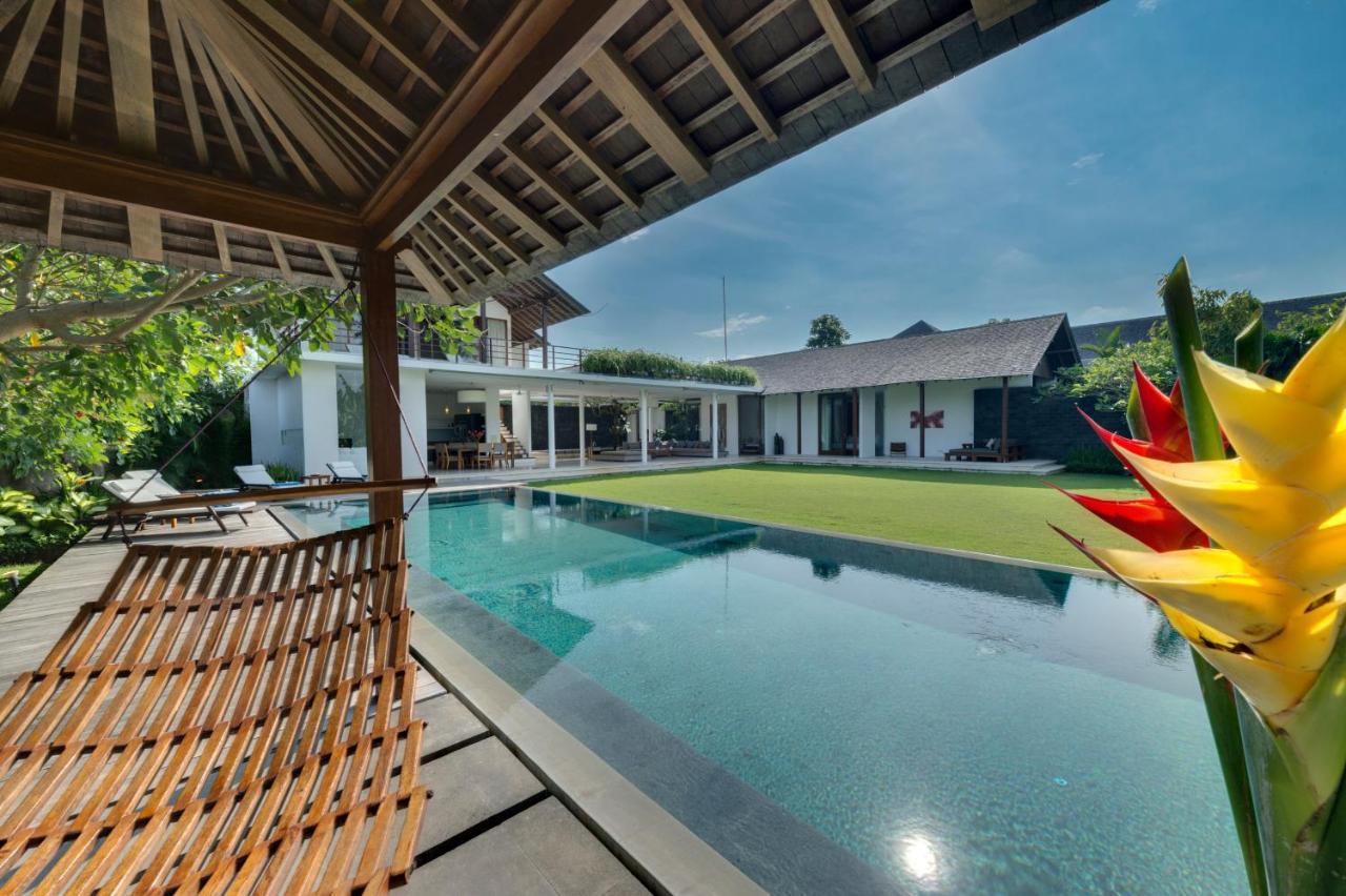 Villa Kavya - 8-Minute Walk From Berawa Beach Чангу Экстерьер фото