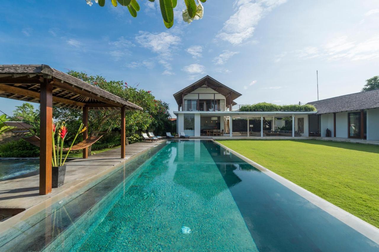 Villa Kavya - 8-Minute Walk From Berawa Beach Чангу Экстерьер фото